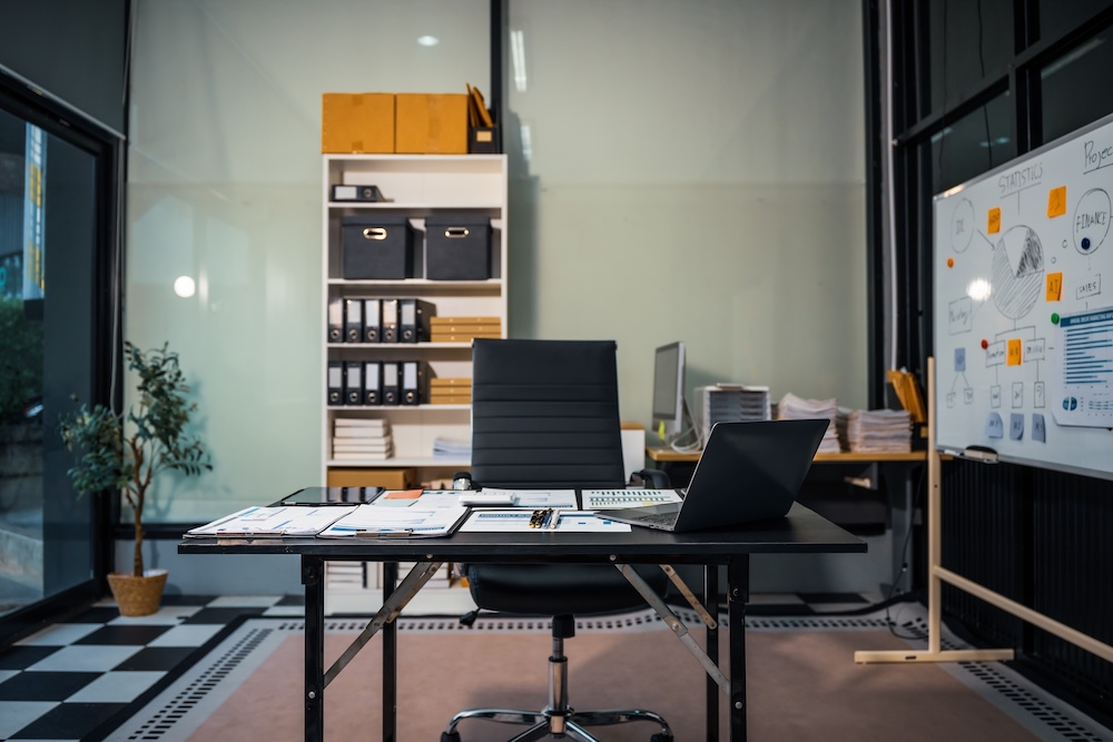 Teams as a Service vs. Service-Based Model: Which Is Best for Your Digital Products?